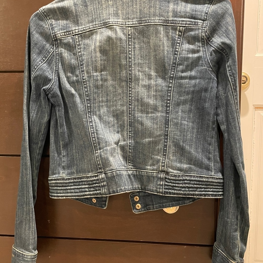 Denim jacket - Picture 2 of 3